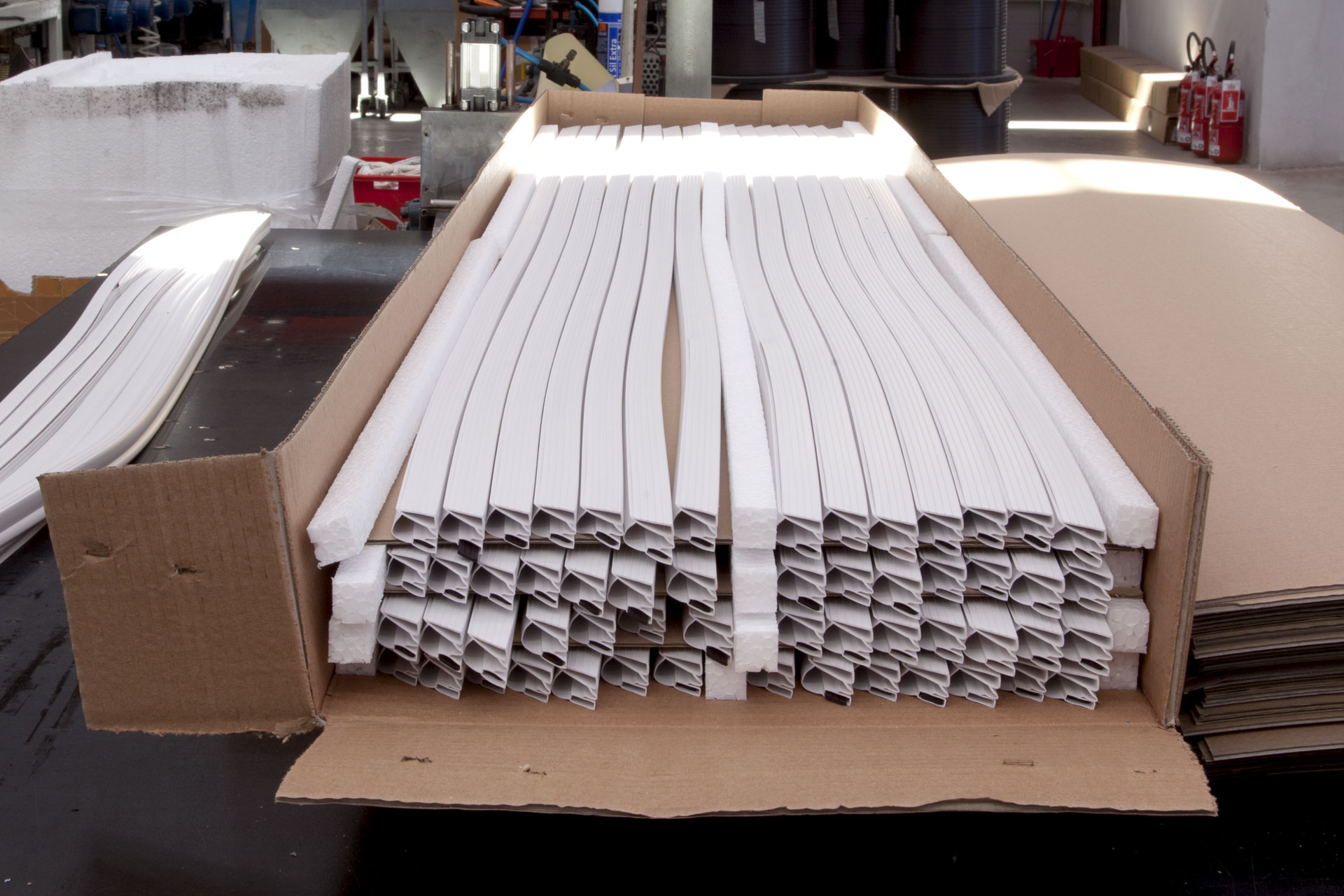 emmeplastsrl-tromello-spezzoni-imballati